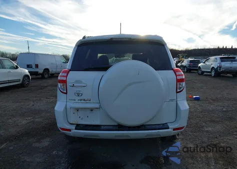 2010 Toyota Rav4 Limited z USA, uszkodzony, nr VIN 2T3DF4DV5AW050614